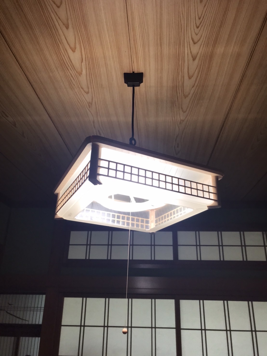 蛍光灯からLED照明へ